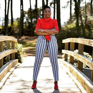 Meet your Posher, Angela